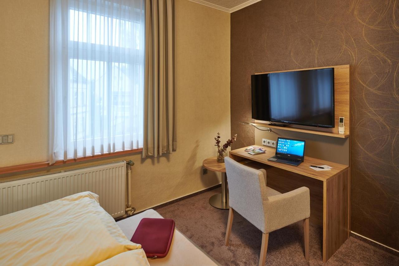 Ambient Hotel Zum Schwan Gelsenkirchen Exterior photo